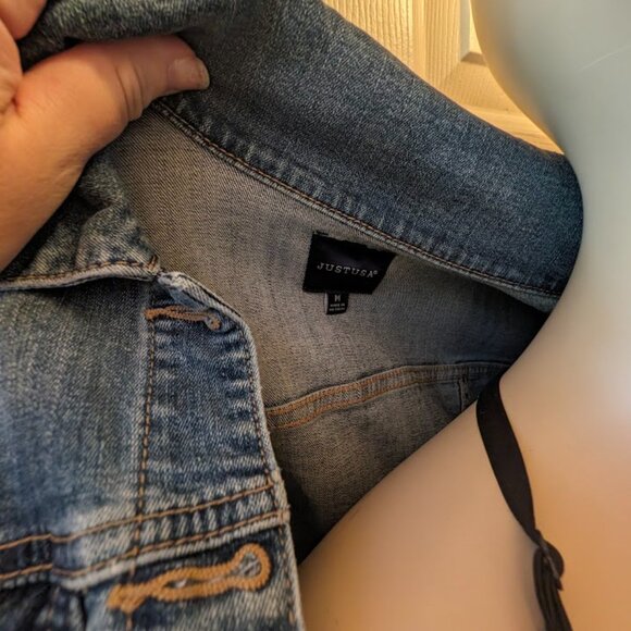 Jean Jacket - Picture 6 of 7